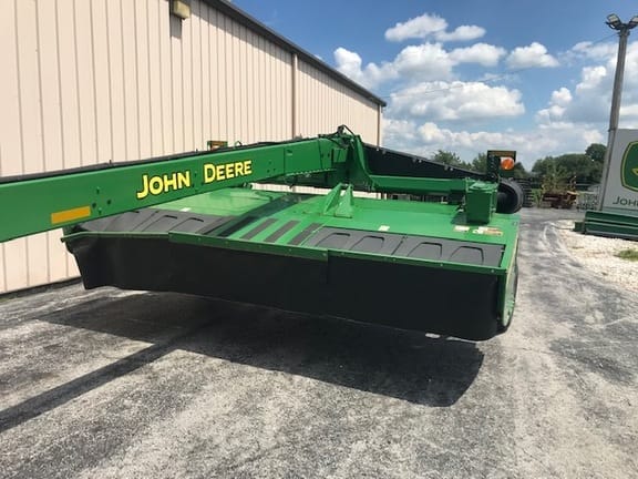 Main image John Deere 946