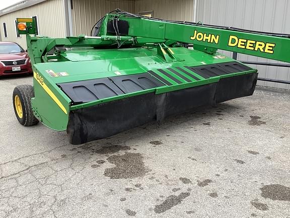 Image of John Deere 946 equipment image 3