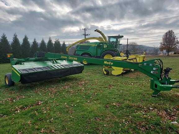 Image of John Deere 946 Primary image