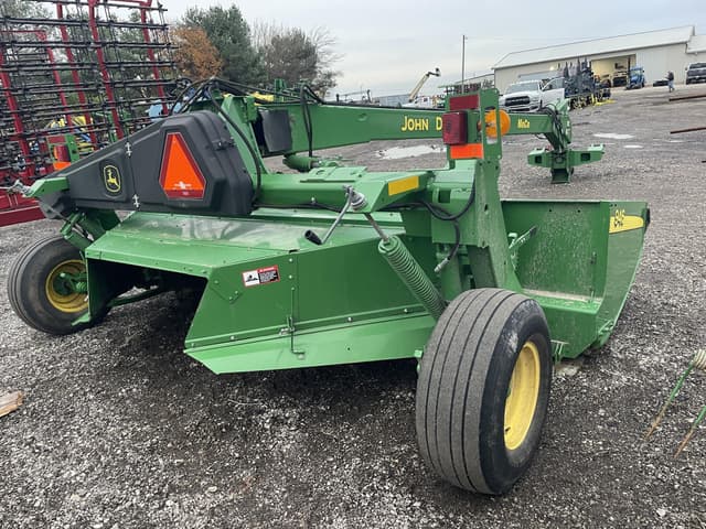 Image of John Deere 946 equipment image 4