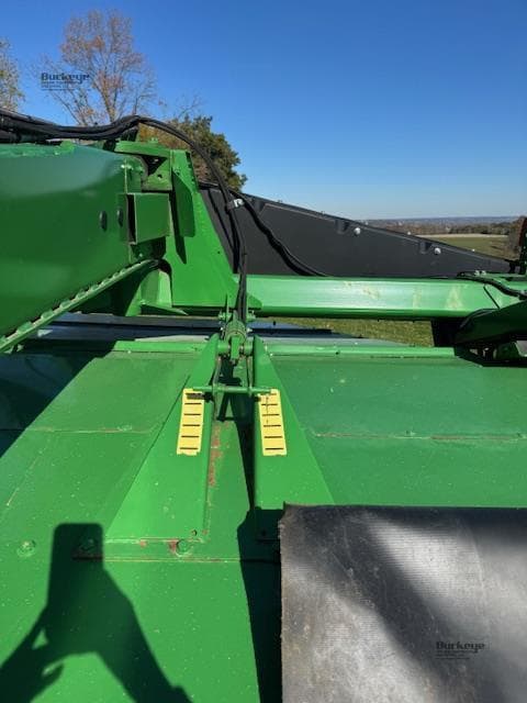 Image of John Deere 946 equipment image 3