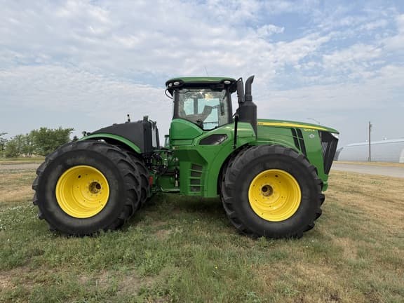 Image of John Deere 9470R equipment image 1