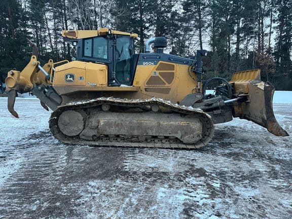 Image of John Deere 950K equipment image 1