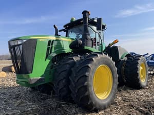 2018 John Deere 9520R Image