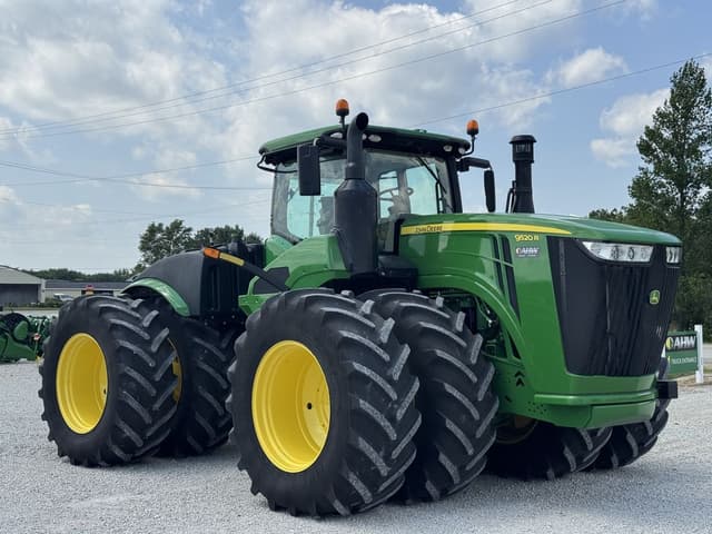 Image of John Deere 9520R equipment image 1