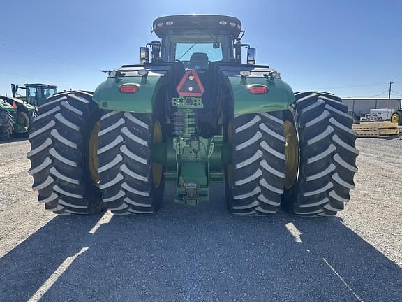 Image of John Deere 9520R equipment image 3