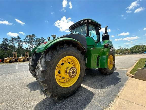 Image of John Deere 9520R equipment image 2