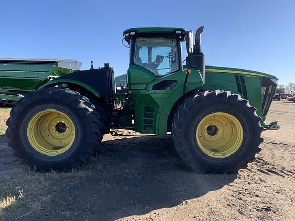 Image of John Deere 9520R equipment image 4