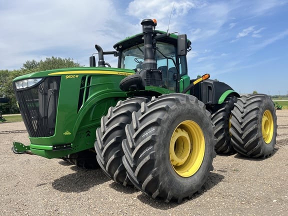 2018 John Deere 9520R Equipment Image0