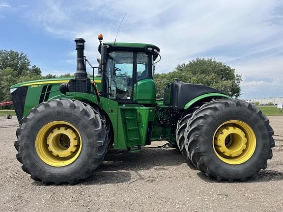 Image of John Deere 9520R equipment image 4