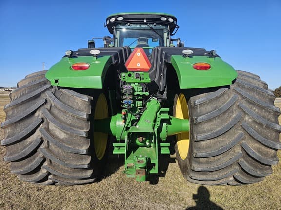 Image of John Deere 9520R equipment image 3