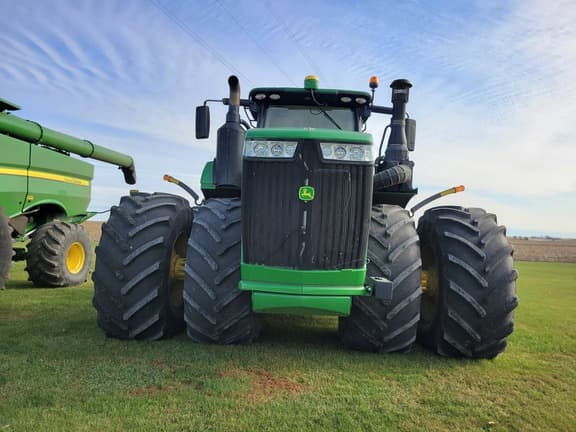 Image of John Deere 9520R equipment image 2