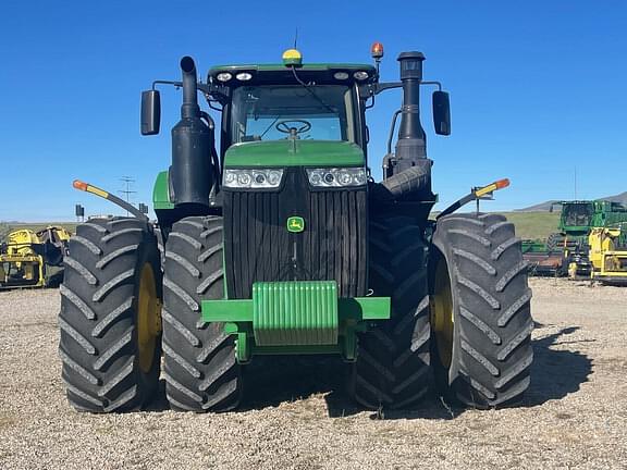 Image of John Deere 9520R equipment image 1