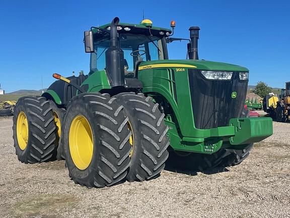 Image of John Deere 9520R equipment image 2