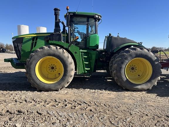 Image of John Deere 9520R equipment image 4