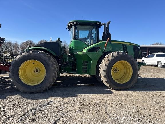 Image of John Deere 9520R equipment image 3