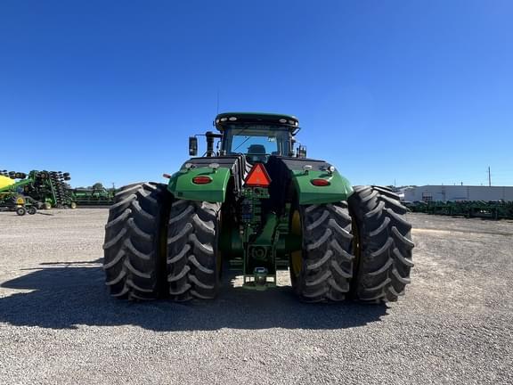 Image of John Deere 9520R equipment image 4