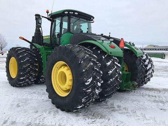 Image of John Deere 9520R equipment image 2