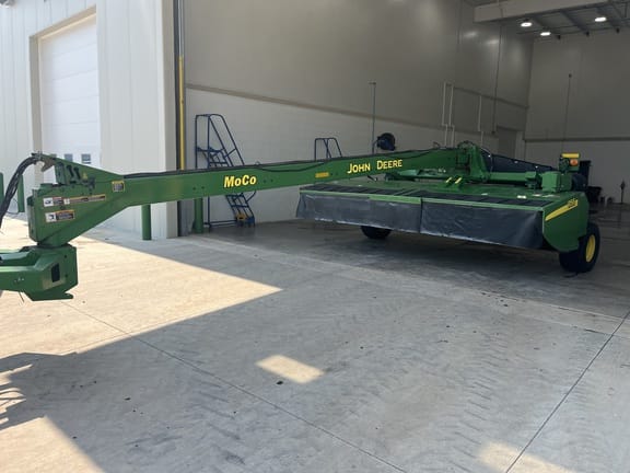2018 John Deere 956 Equipment Image0