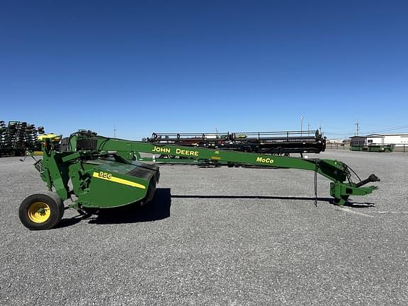 Image of John Deere 956 equipment image 4