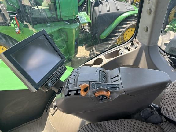 Image of John Deere 9570R equipment image 4