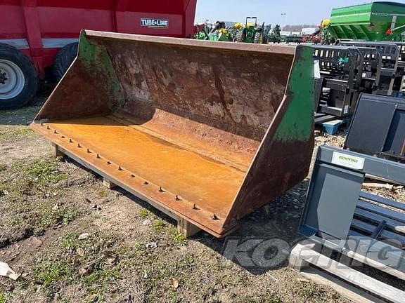 Image of John Deere Bucket Primary image