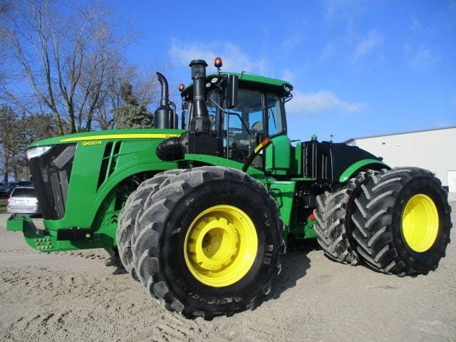 2018 John Deere 9620R Equipment Image0
