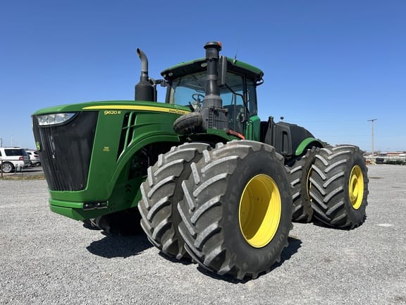 2018 John Deere 9620R Equipment Image0