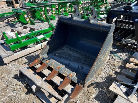 Main image John Deere Compact Excavator Bucket