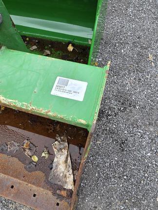 Image of John Deere Bucket equipment image 3