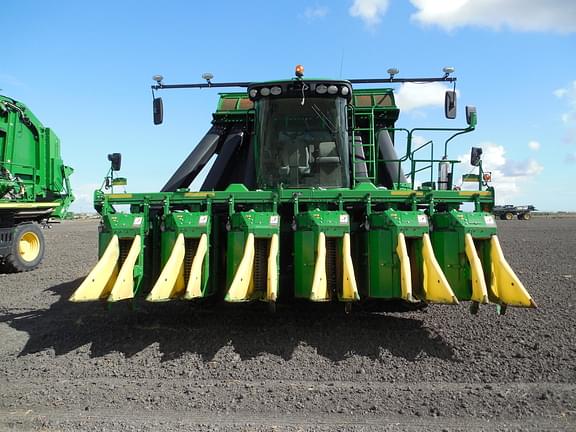 Image of John Deere CP690 equipment image 1