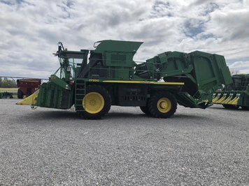 Main image John Deere CP690