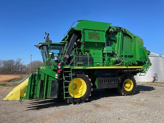 Image of John Deere CP690 equipment image 1