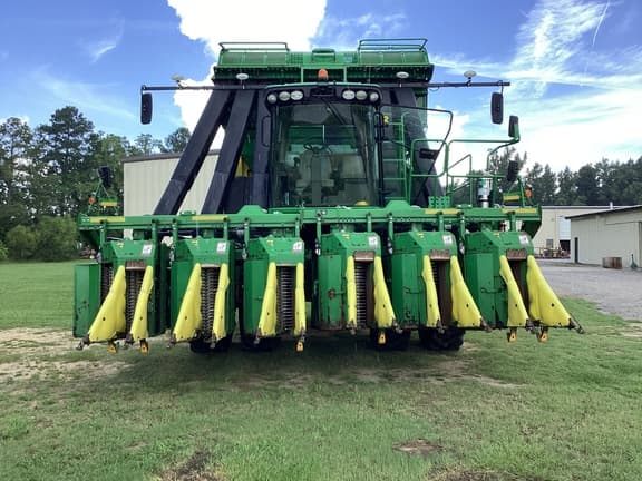 Image of John Deere CP690 equipment image 4