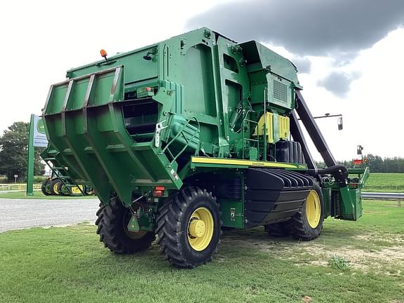 Image of John Deere CP690 equipment image 2