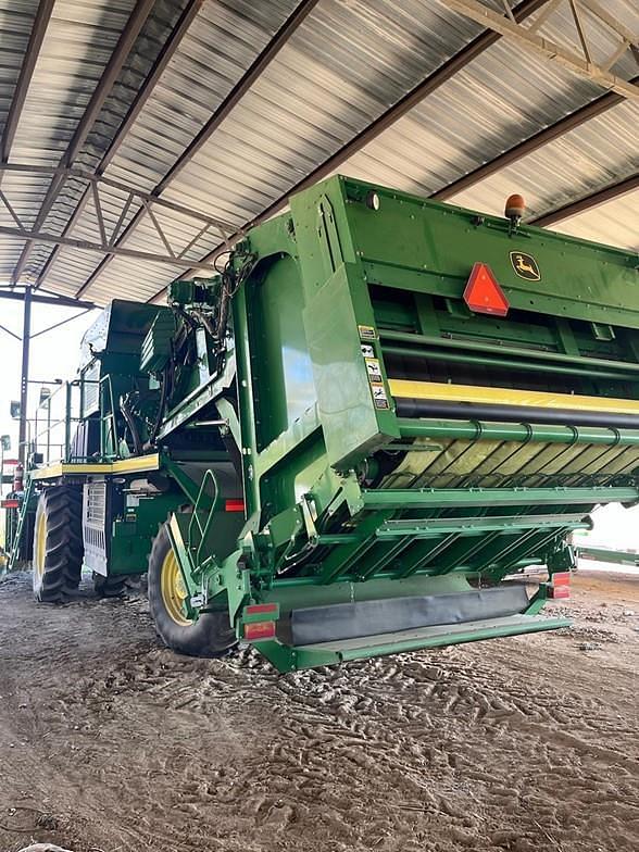 Image of John Deere CP690 equipment image 4