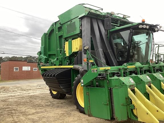 Image of John Deere CP690 equipment image 3