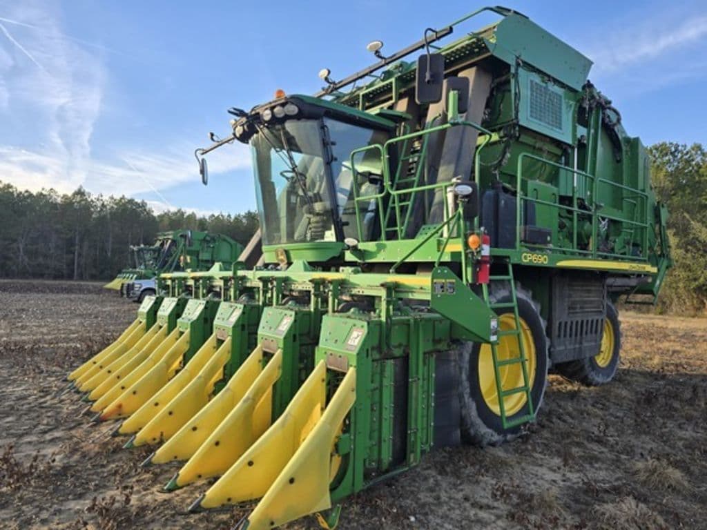 Image of John Deere CP690 Primary image