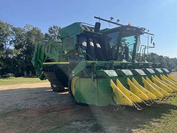 Image of John Deere CP690 equipment image 1