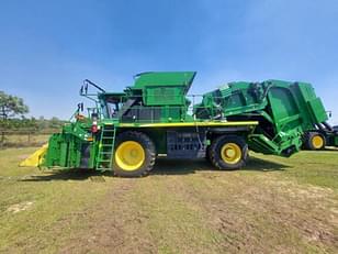 Main image John Deere CP690 7