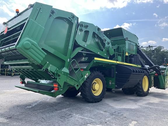 Image of John Deere CP690 equipment image 4