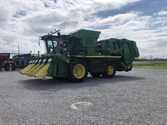 Main image John Deere CP690