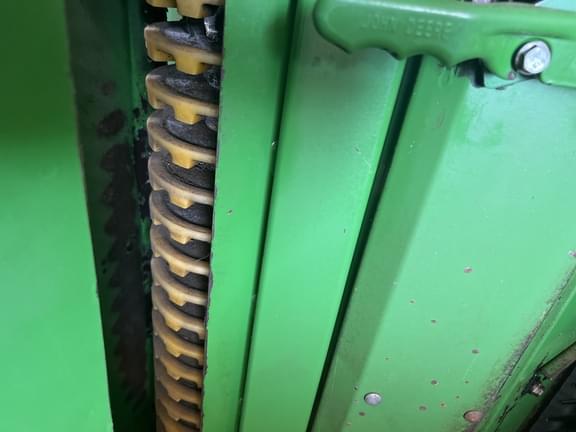 Image of John Deere CP690 equipment image 4