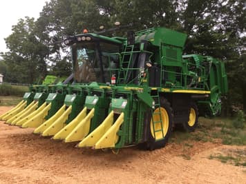 Main image John Deere CP690