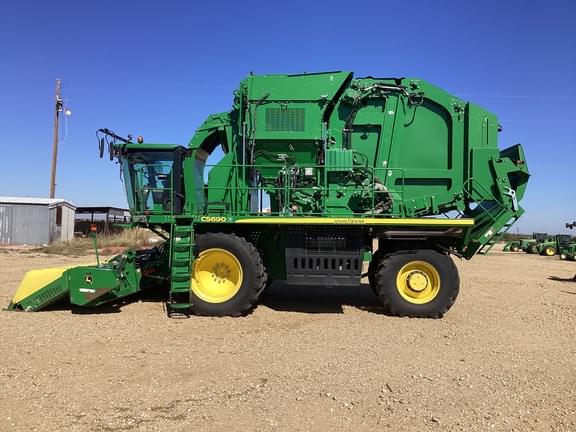 Image of John Deere CS690 equipment image 2