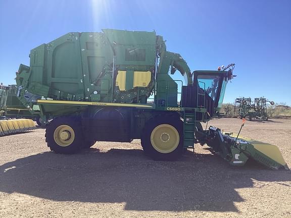 Image of John Deere CS690 equipment image 4