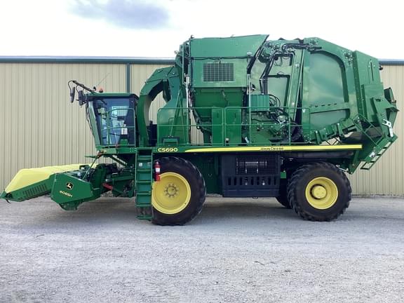 Image of John Deere CS690 equipment image 1