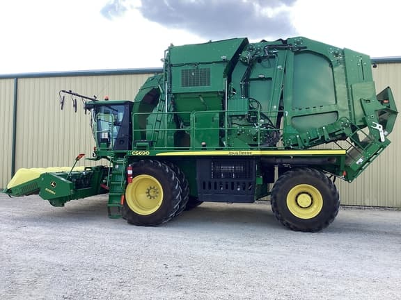 Image of John Deere CS690 equipment image 2