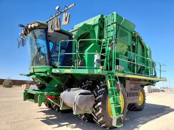 2018 John Deere CS690 Equipment Image0