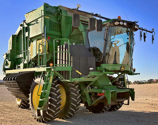 Image of John Deere CS690 Primary image